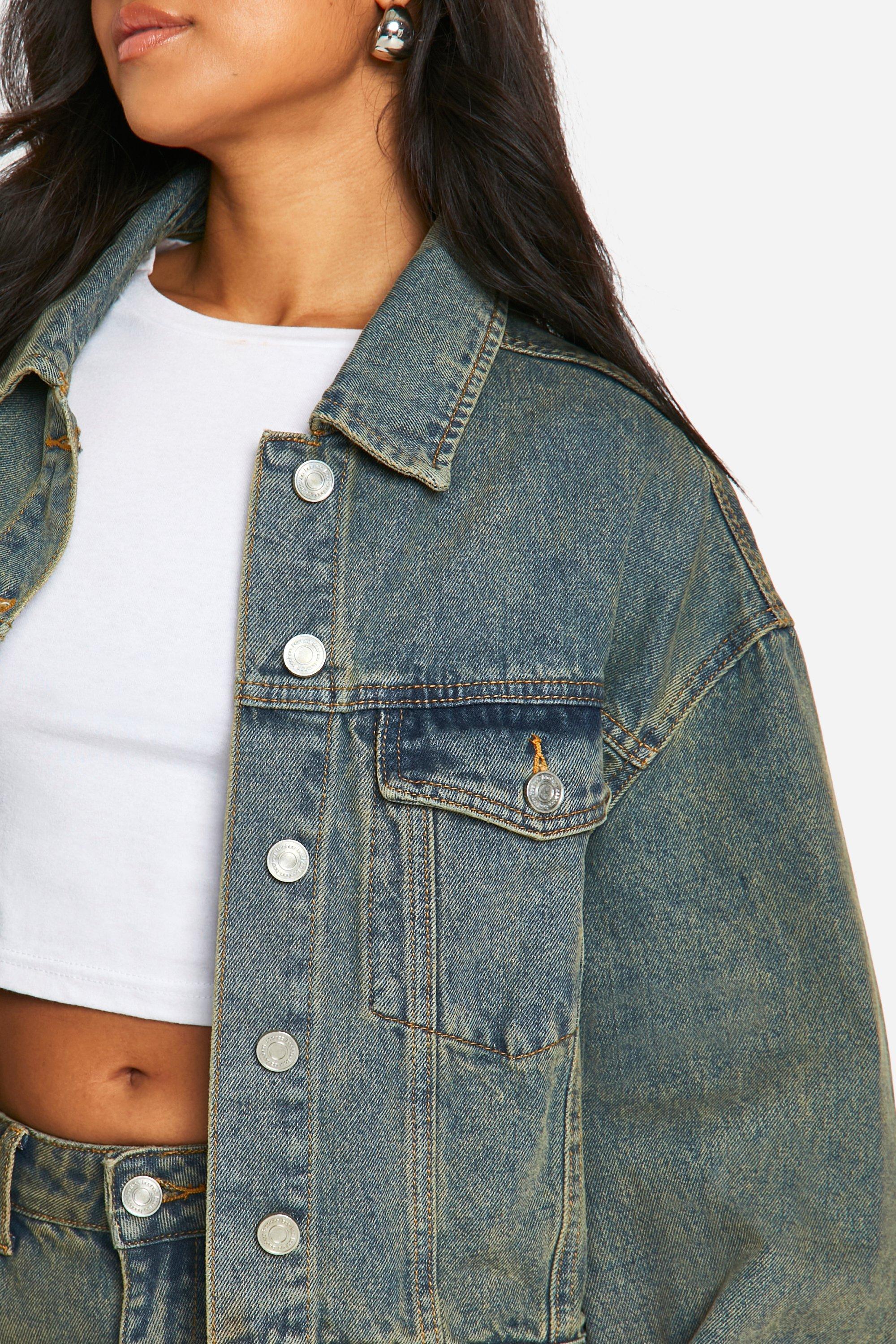 Petite Veste en jean delave a ourlets retrousses